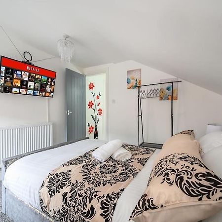 -16Pt- For Your Relaxed & Cosy Stay & Free Parking 리즈 외부 사진