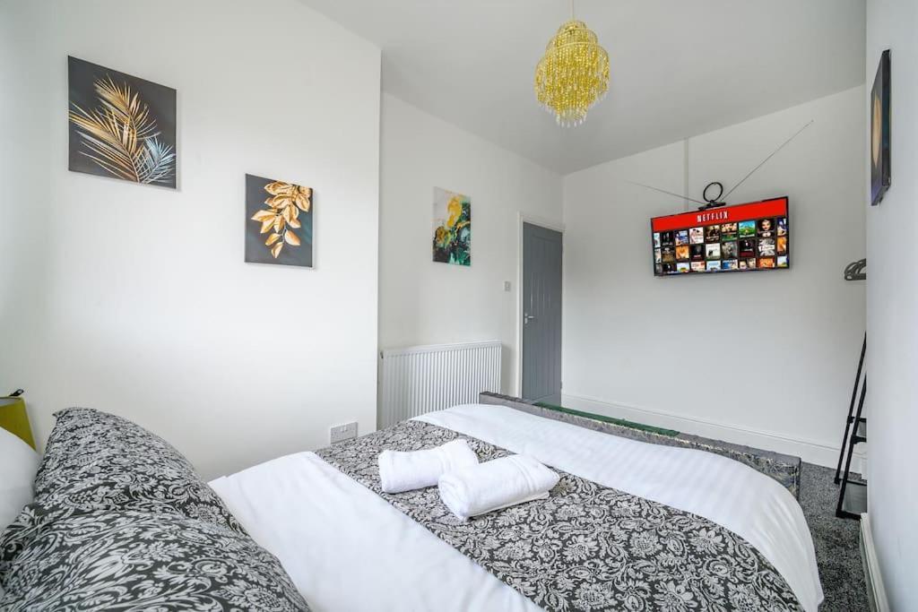 -16Pt- For Your Relaxed & Cosy Stay & Free Parking 리즈 외부 사진