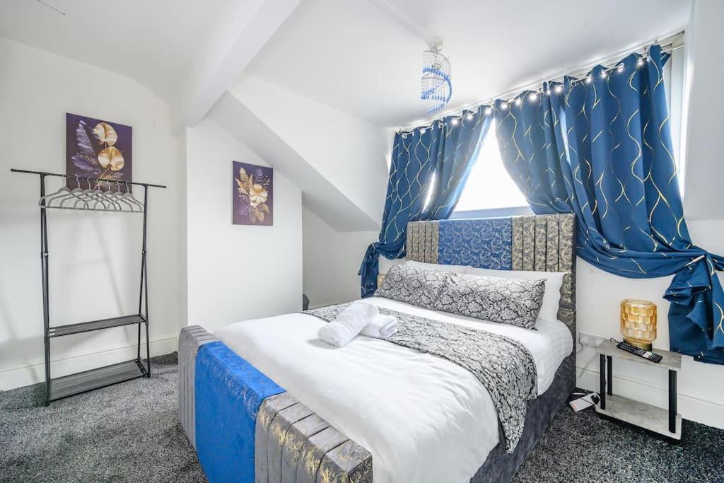 -16Pt- For Your Relaxed & Cosy Stay & Free Parking 리즈 외부 사진